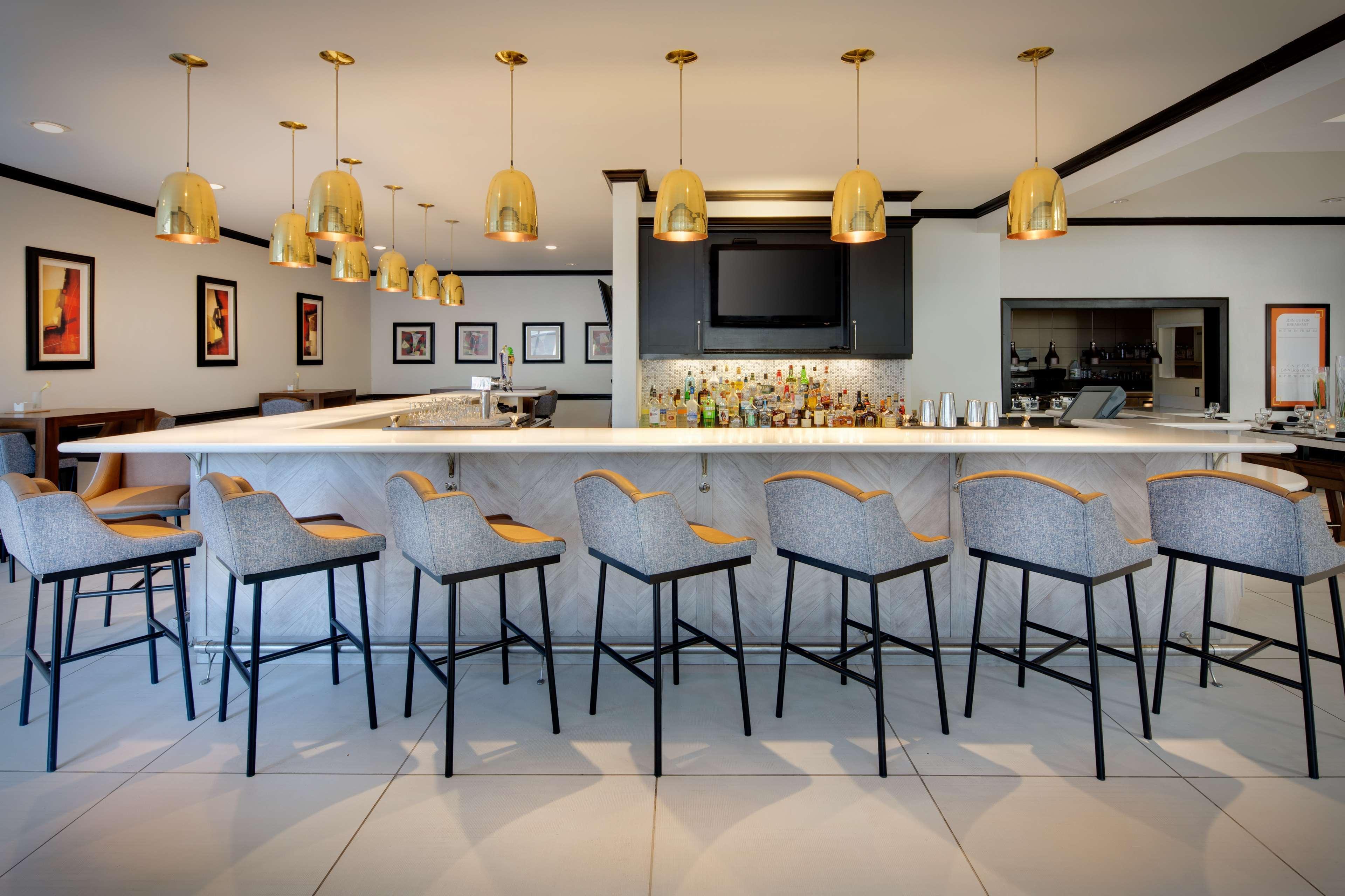 Hilton Garden Inn Tyler Bagian luar foto