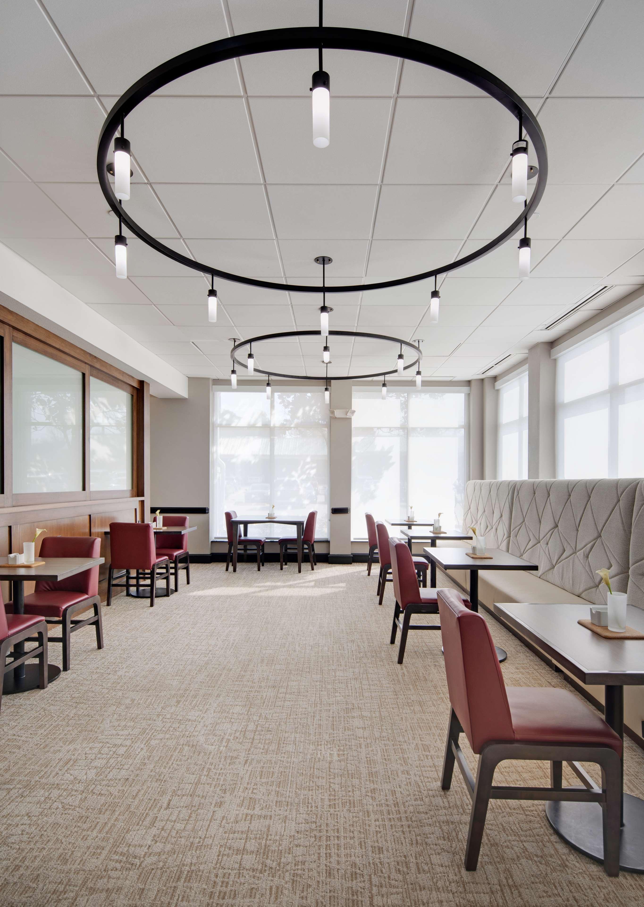 Hilton Garden Inn Tyler Bagian luar foto