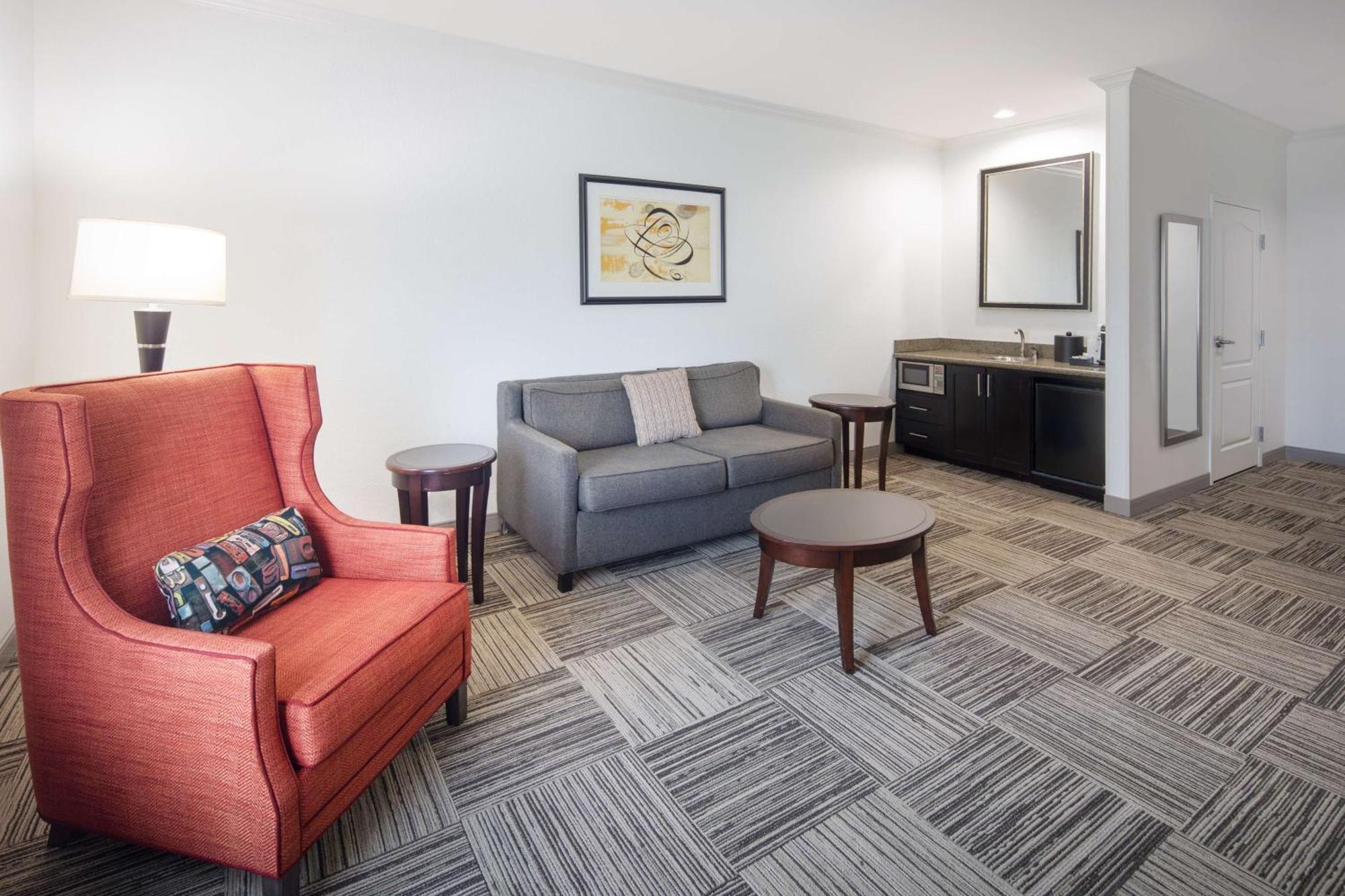 Hilton Garden Inn Tyler Bagian luar foto
